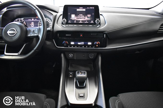 NISSAN Qashqai MHEV 158 CV Xtronic Business